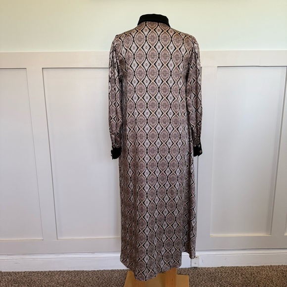 Zara Midi popover Dress Women’s Small Black Multicolored Print Dark Academia - Picture 3 of 5